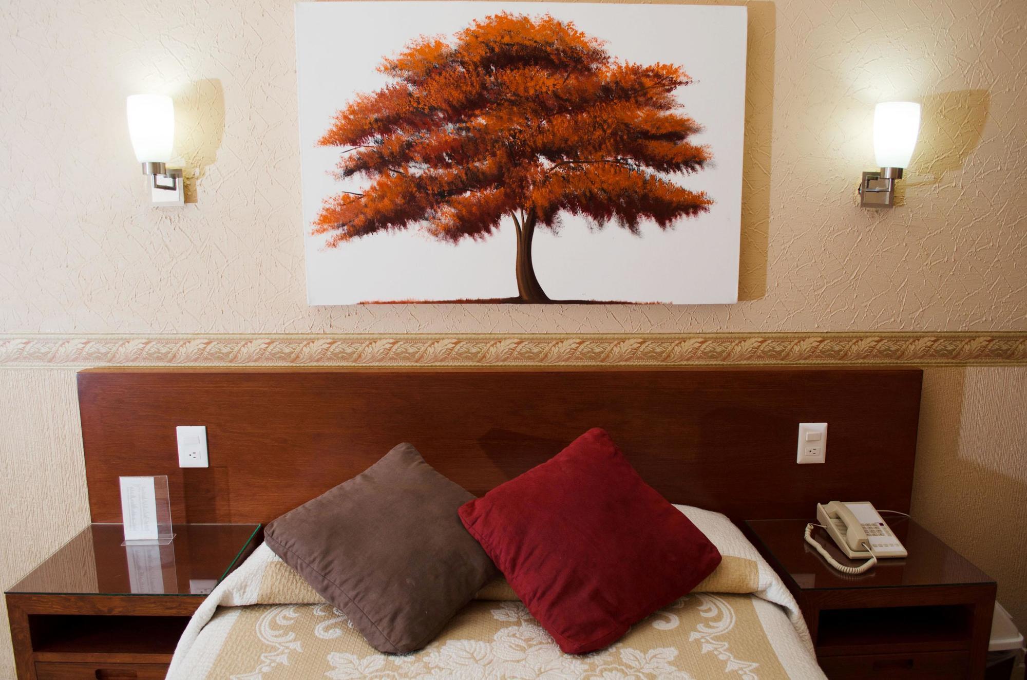 Hotel Posada Regis Guadalajara Dış mekan fotoğraf