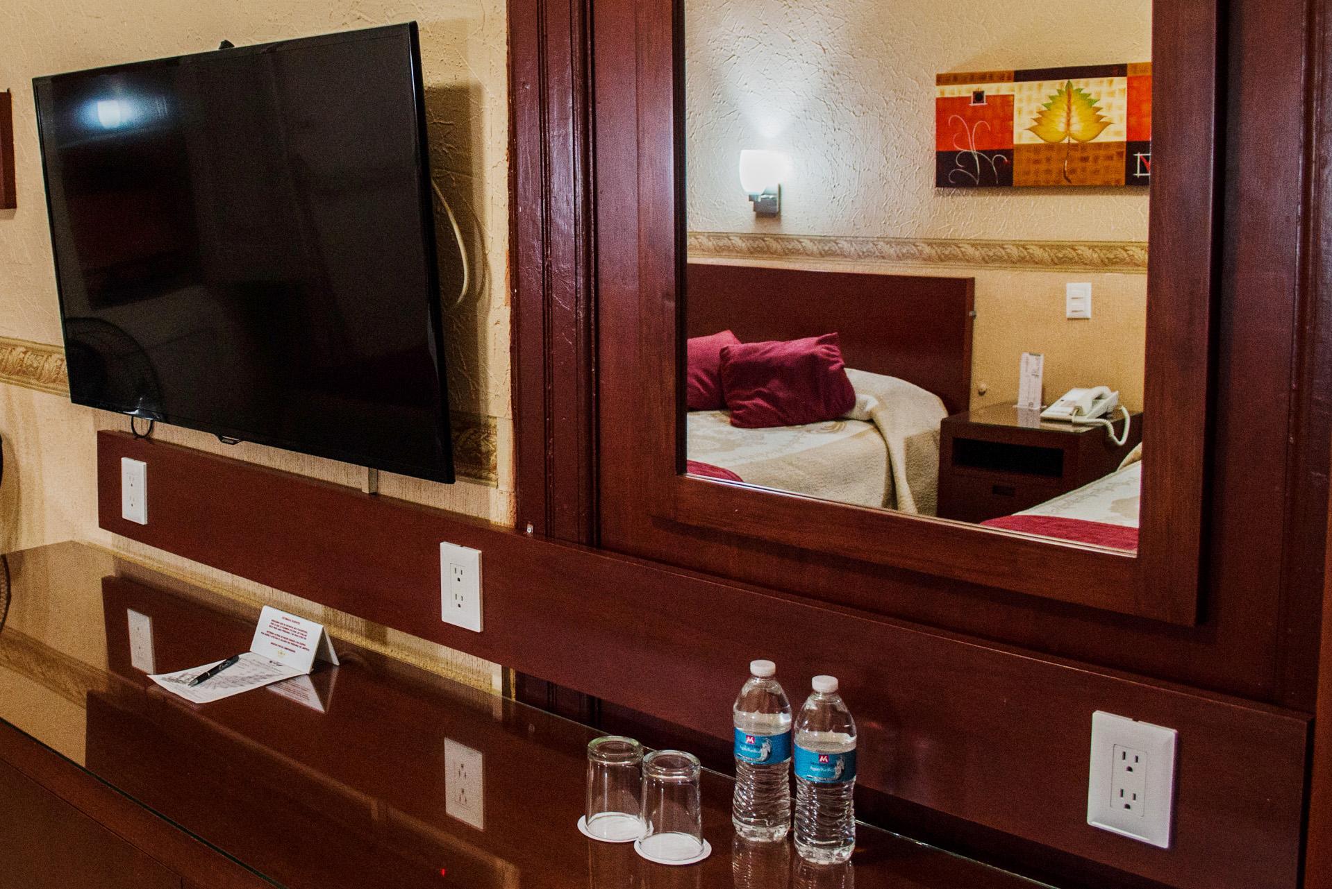 Hotel Posada Regis Guadalajara Dış mekan fotoğraf